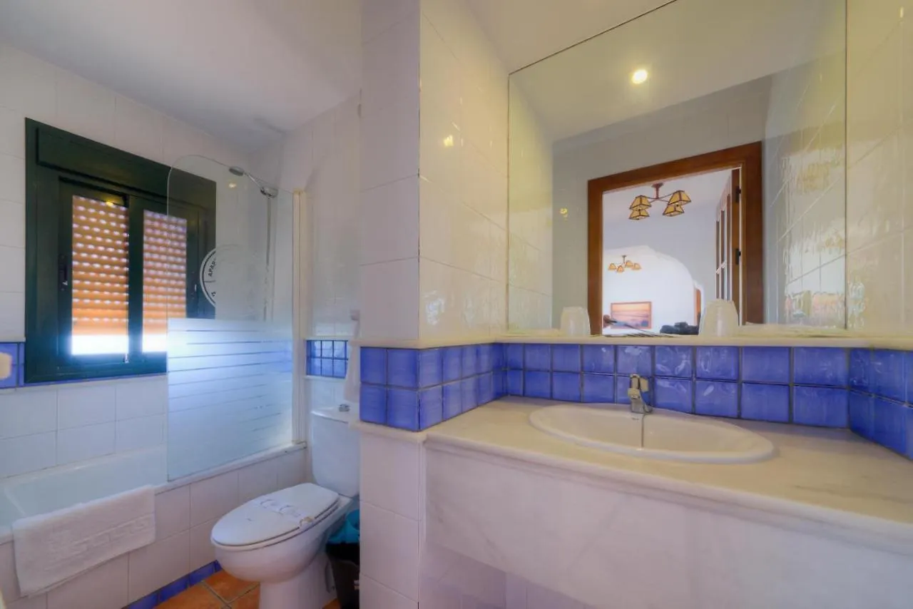 Apartamentos El Roqueo Conil de la Frontera 0*,  Spanyolország