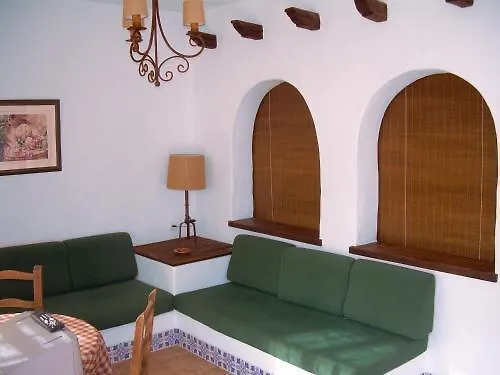 Apartamentos El Roqueo Conil de la Frontera 0*,  Spanyolország