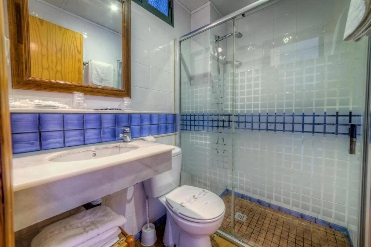 Apartamentos El Roqueo Conil De La Frontera Apartment